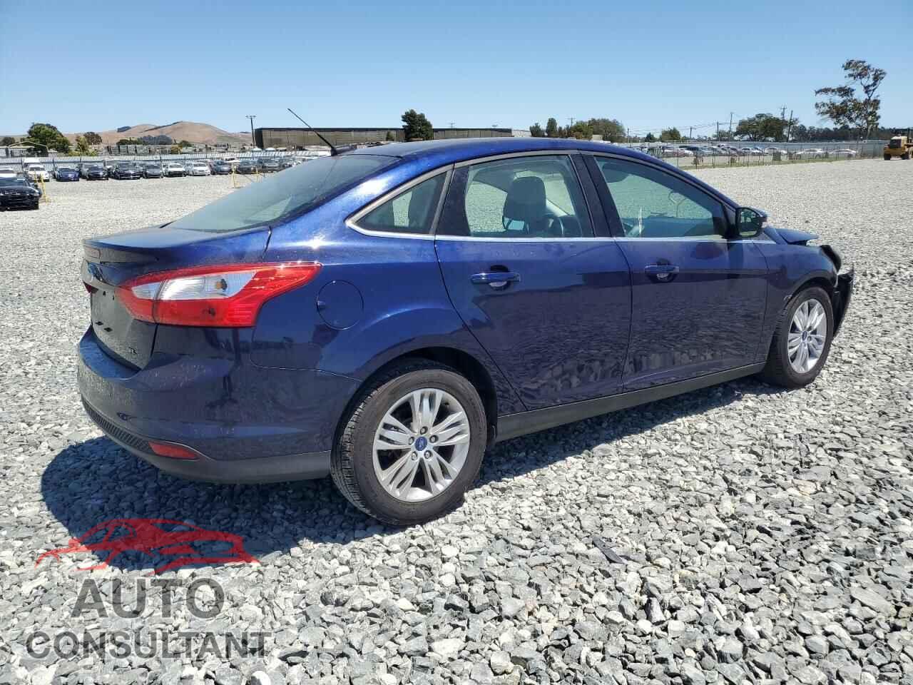 FORD FOCUS 2012 - 1FAHP3H22CL147953