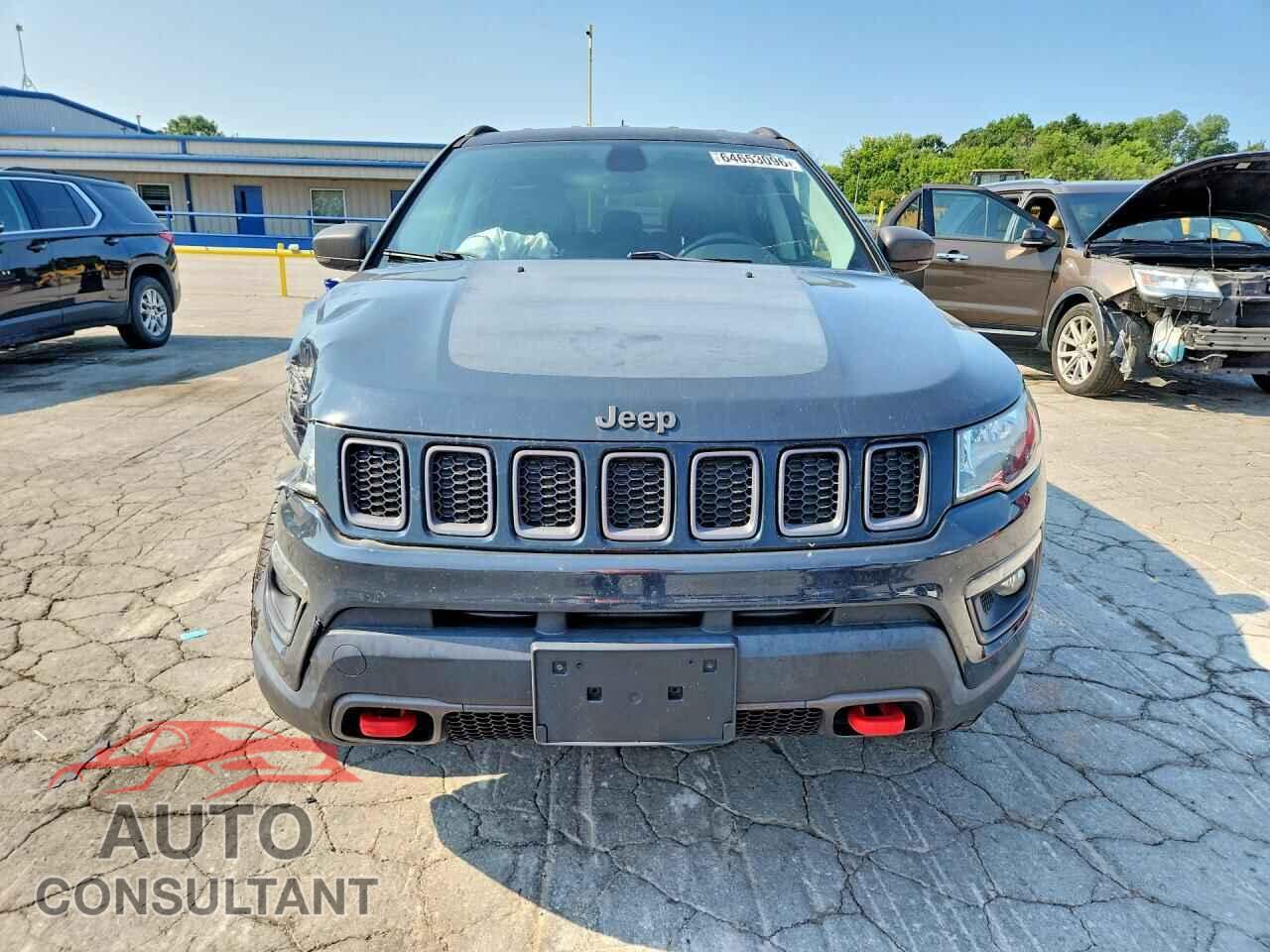 JEEP COMPASS 2018 - 3C4NJDDB5JT307979