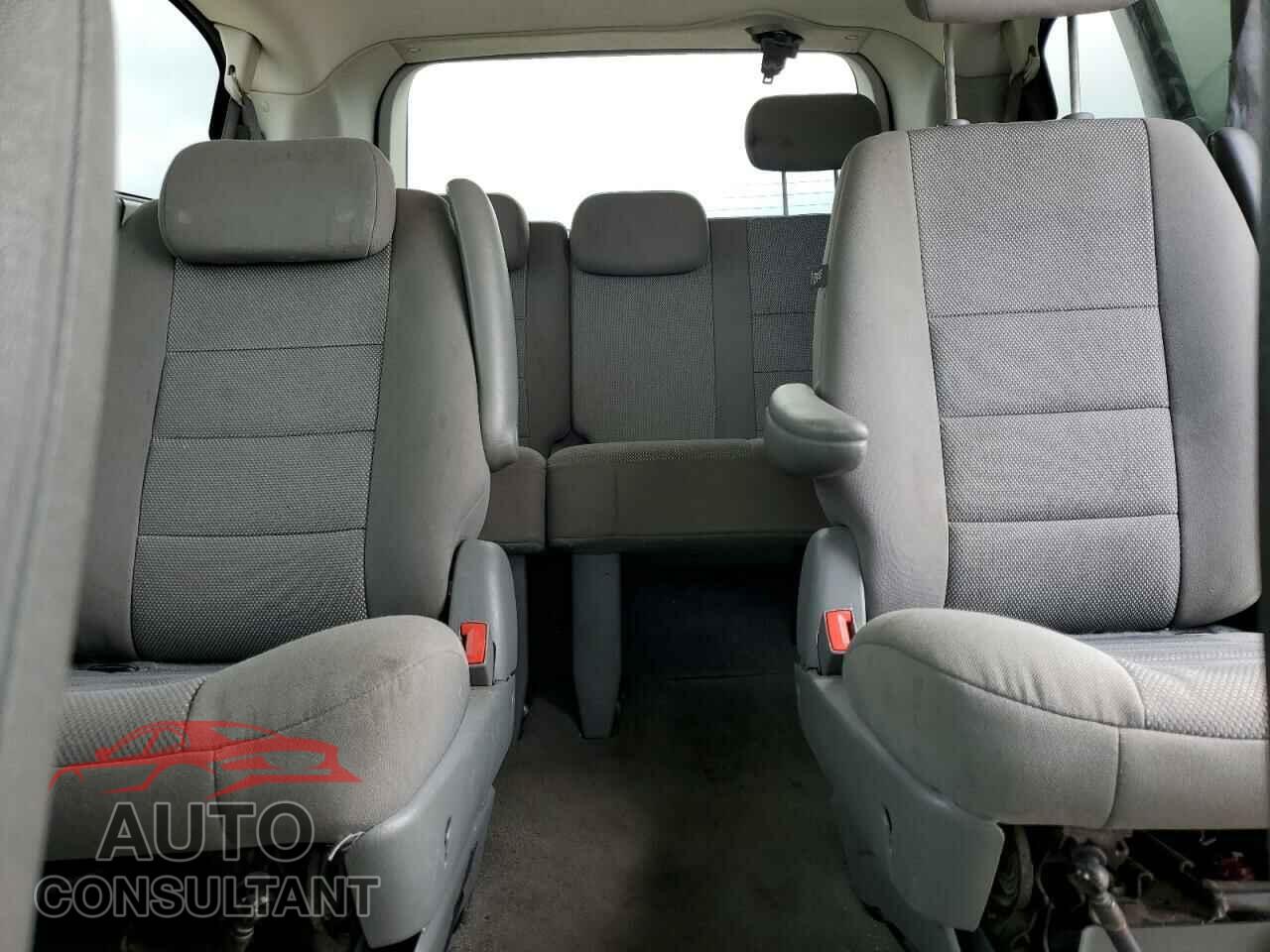 DODGE CARAVAN 2009 - 1D8HN44E49B507097