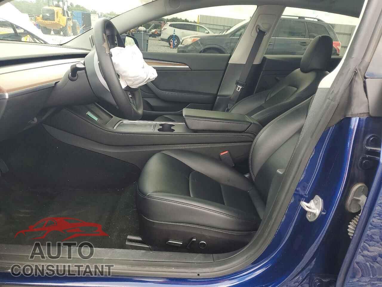 TESLA MODEL 3 2023 - 5YJ3E1EA0PF490523
