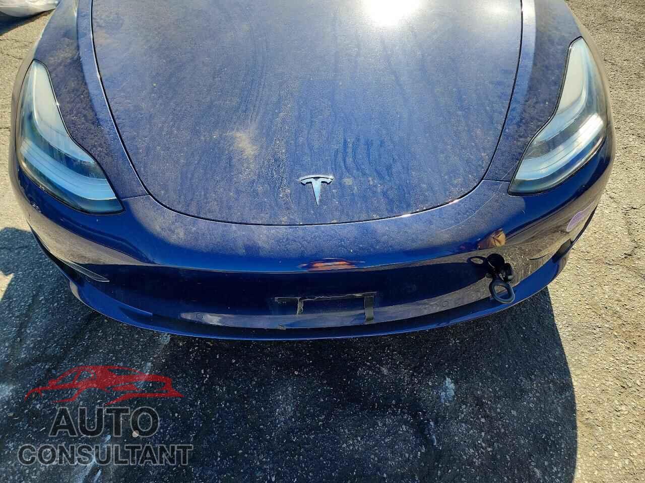 TESLA MODEL 3 2018 - 5YJ3E1EB2JF083903