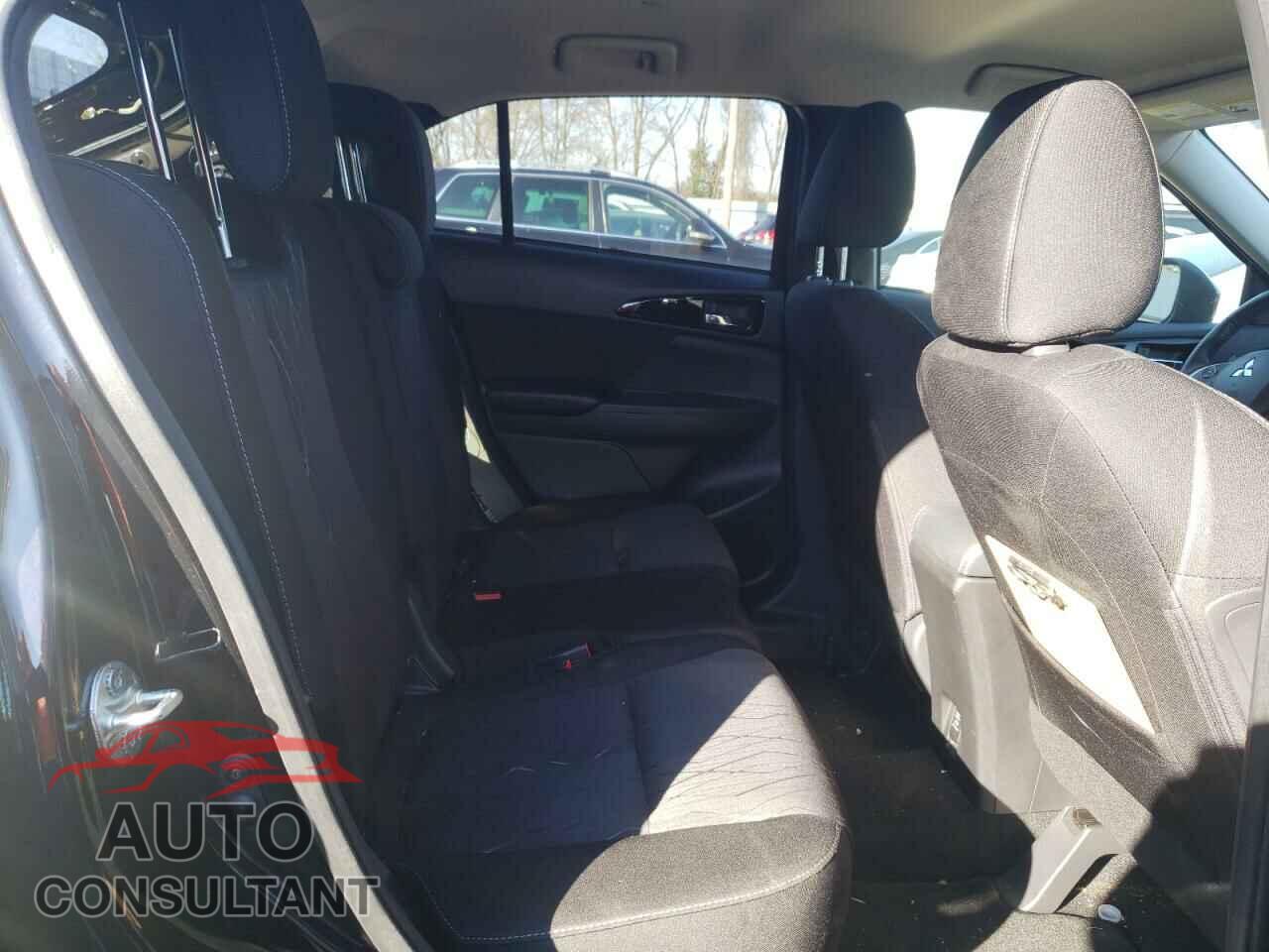 MITSUBISHI ECLIPSE 2019 - JA4AT5AA5KZ022830