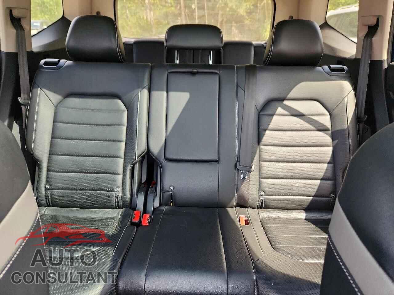 VOLKSWAGEN ATLAS 2021 - 1V2BR2CA8MC577103