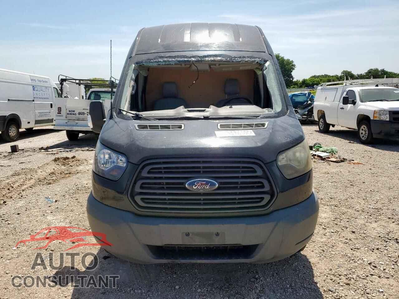 FORD TRANSIT 2017 - 1FTYR2XM8HKB16141