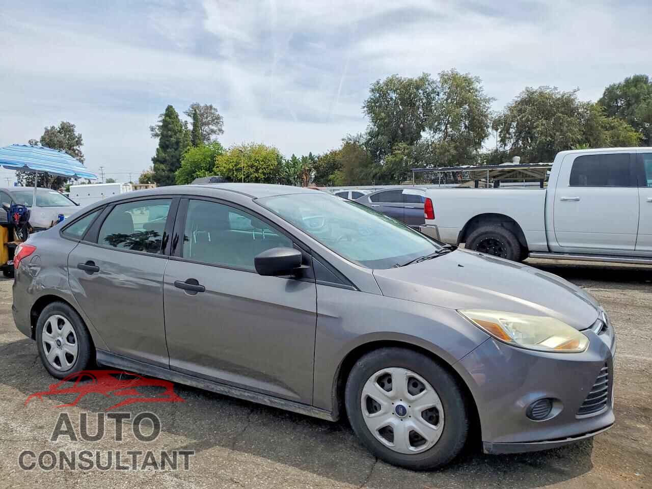 FORD FOCUS 2014 - 1FADP3E20EL442684