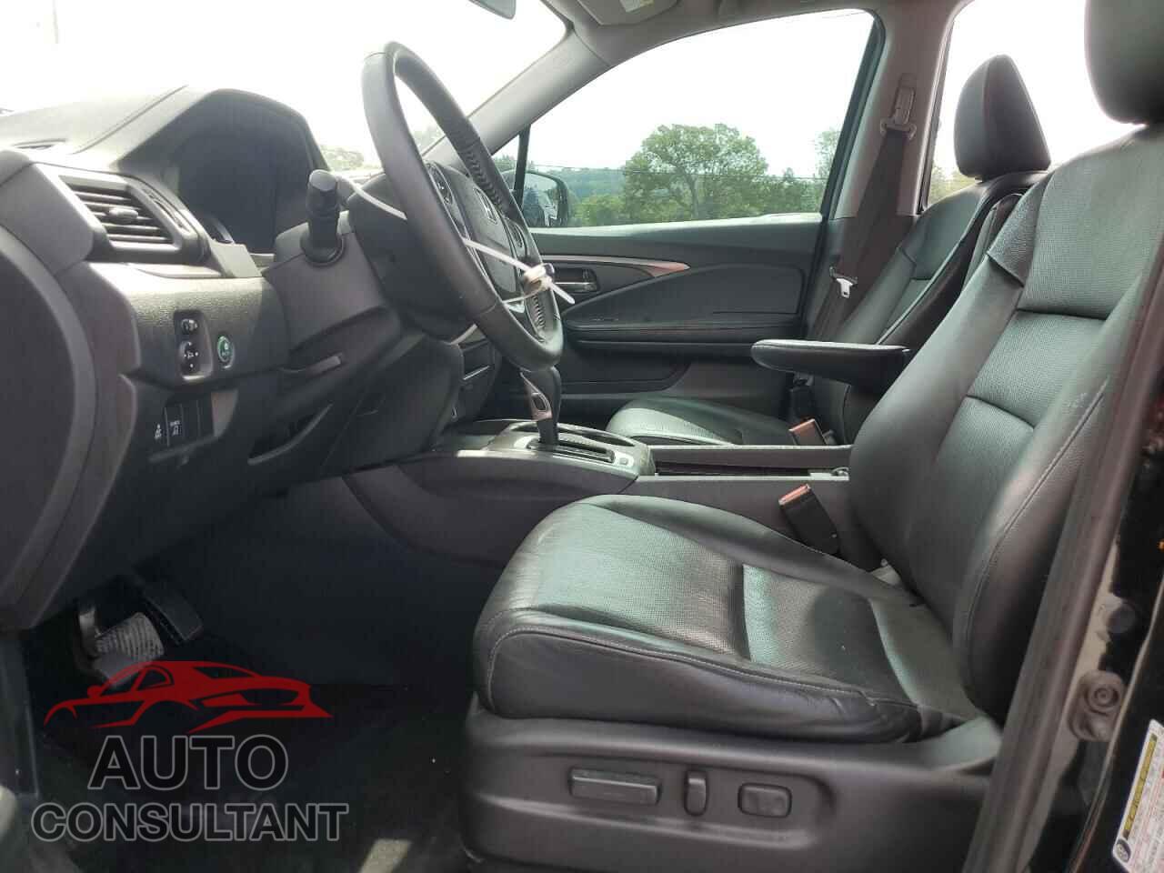 HONDA RIDGELINE 2017 - 5FPYK2F55HB010748