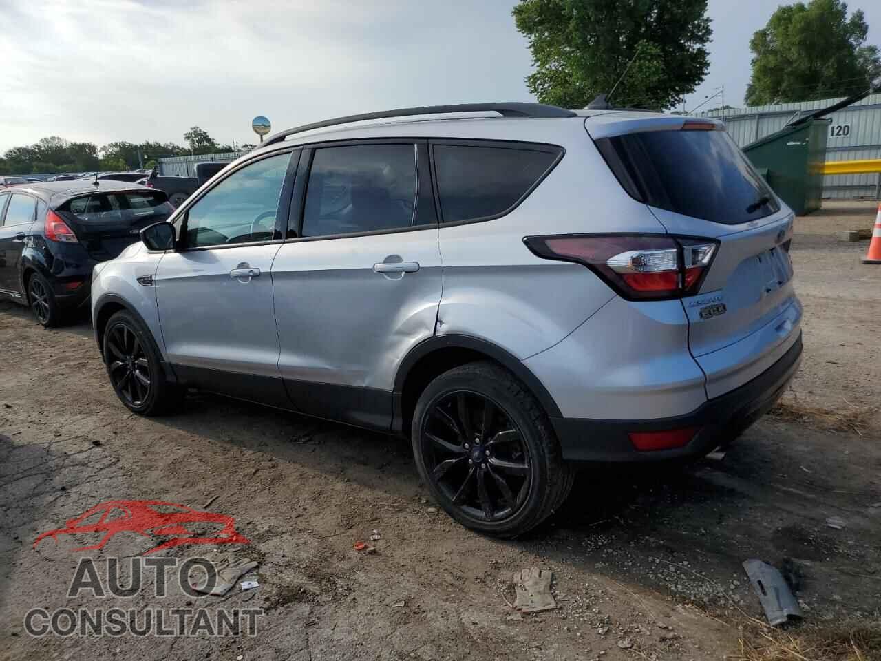 FORD ESCAPE 2018 - 1FMCU9GD5JUC07181