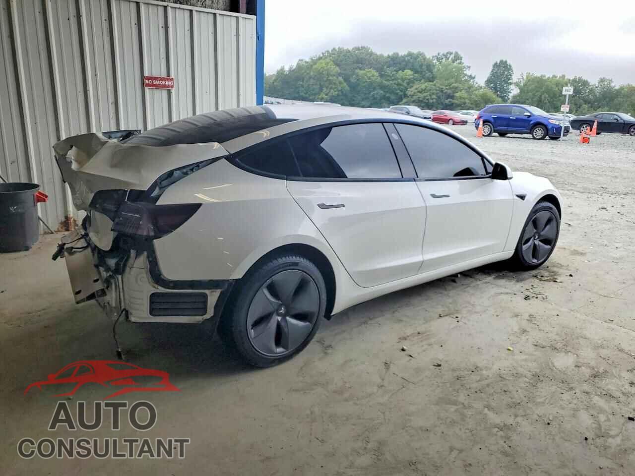 TESLA MODEL 3 2022 - 5YJ3E1EA4NF244071