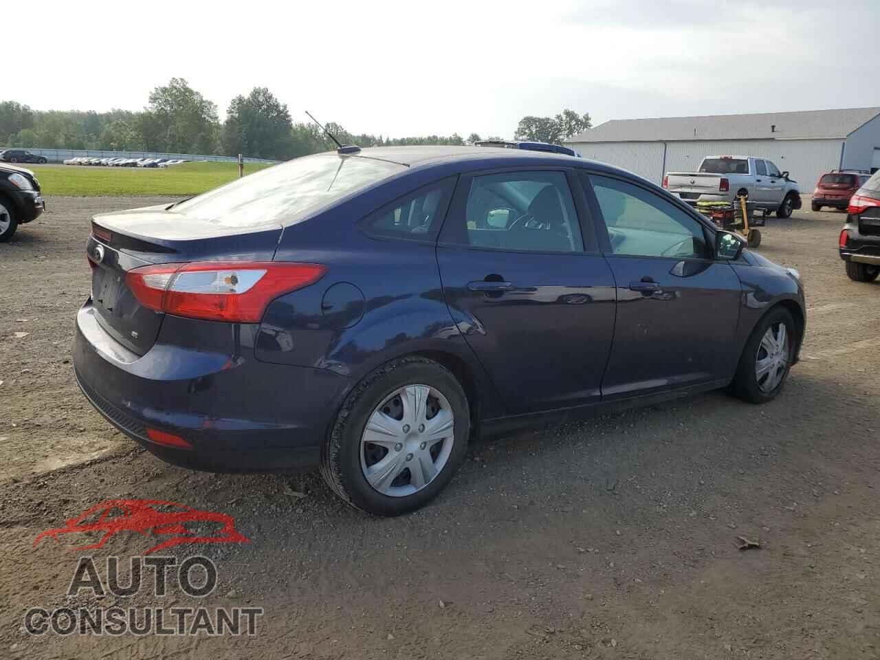 FORD FOCUS 2012 - 1FAHP3F22CL128113
