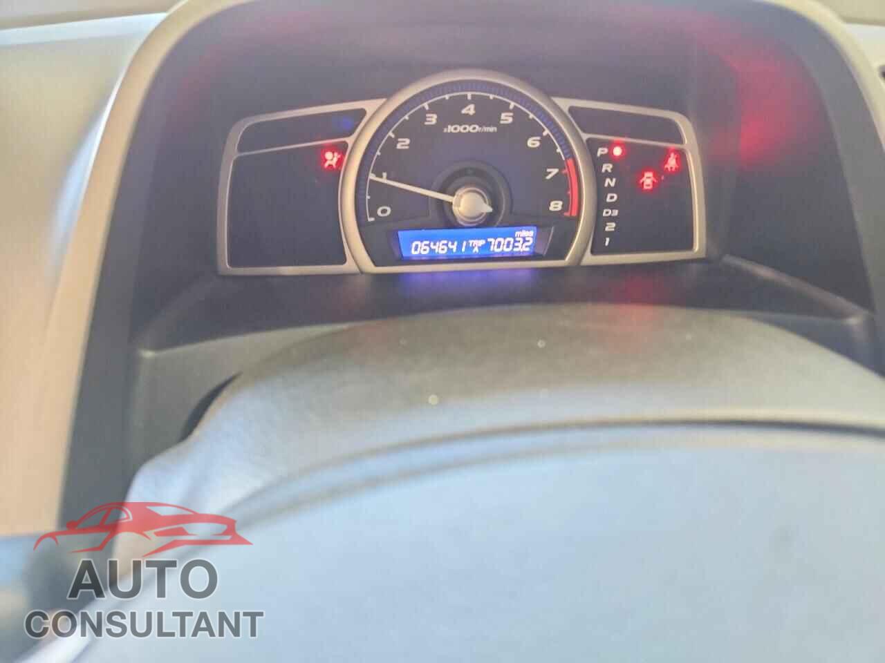 HONDA CIVIC 2009 - 19XFA16339E030077