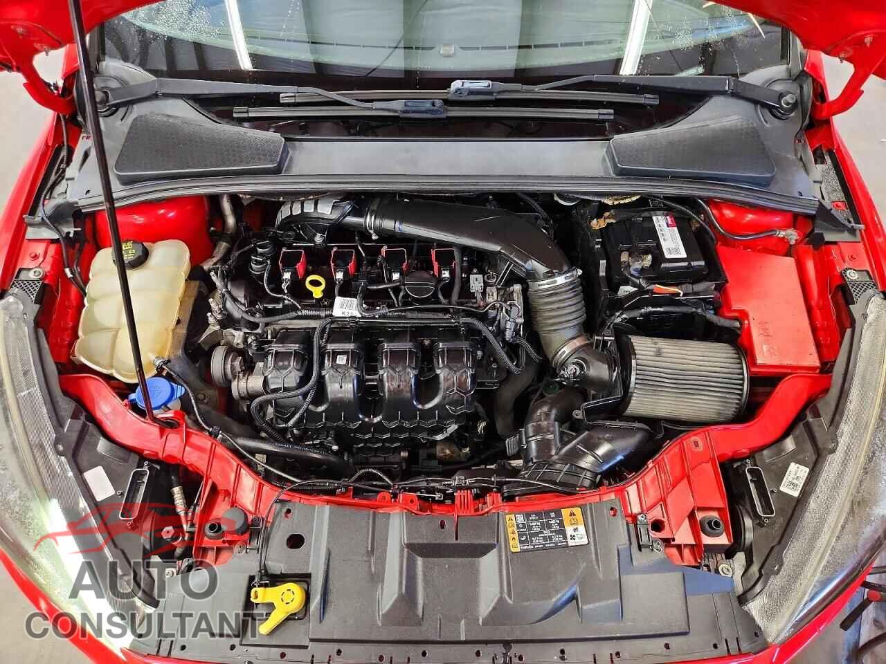 FORD FOCUS 2017 - 1FADP3L93HL218328