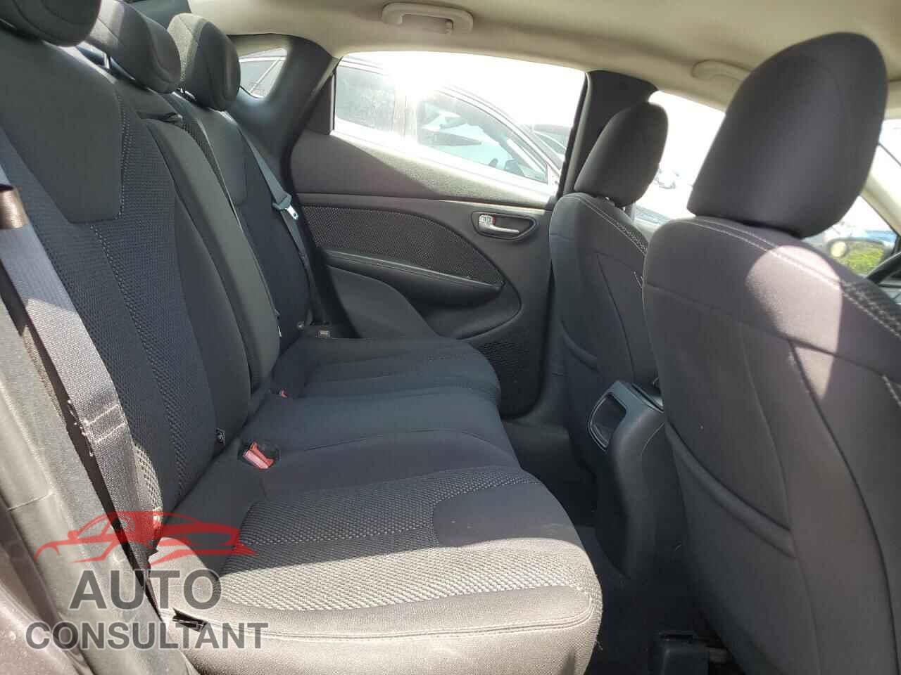 DODGE DART 2015 - 1C3CDFBB2FD193583