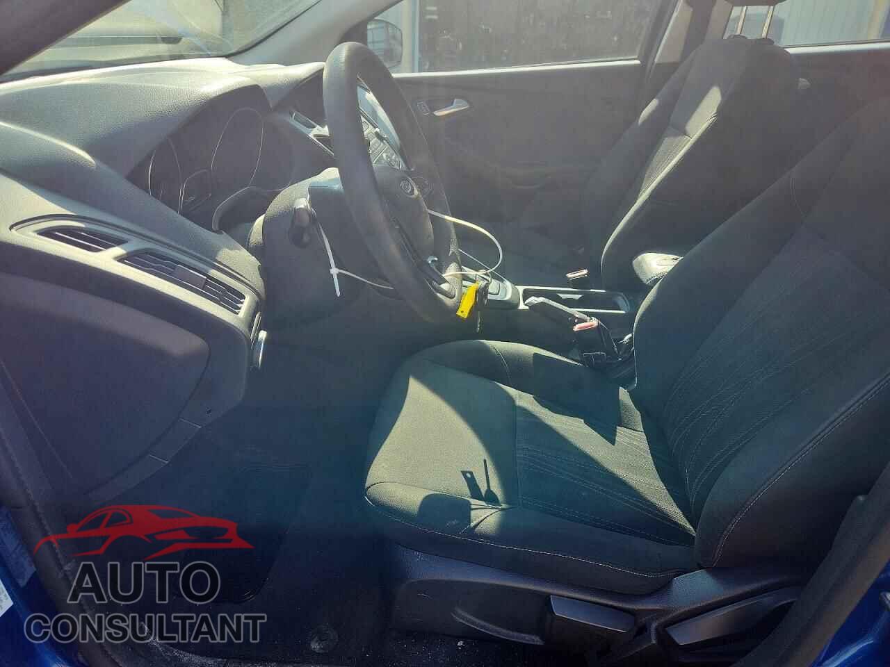 FORD FOCUS 2018 - 1FADP3FE6JL299548