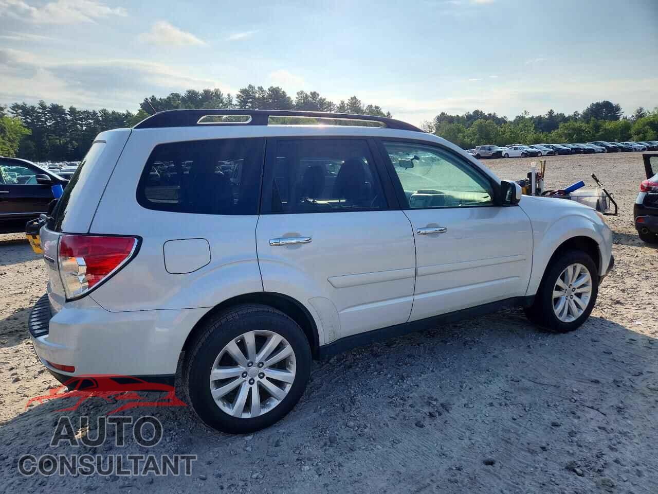 SUBARU FORESTER 2013 - JF2SHAEC4DH405541