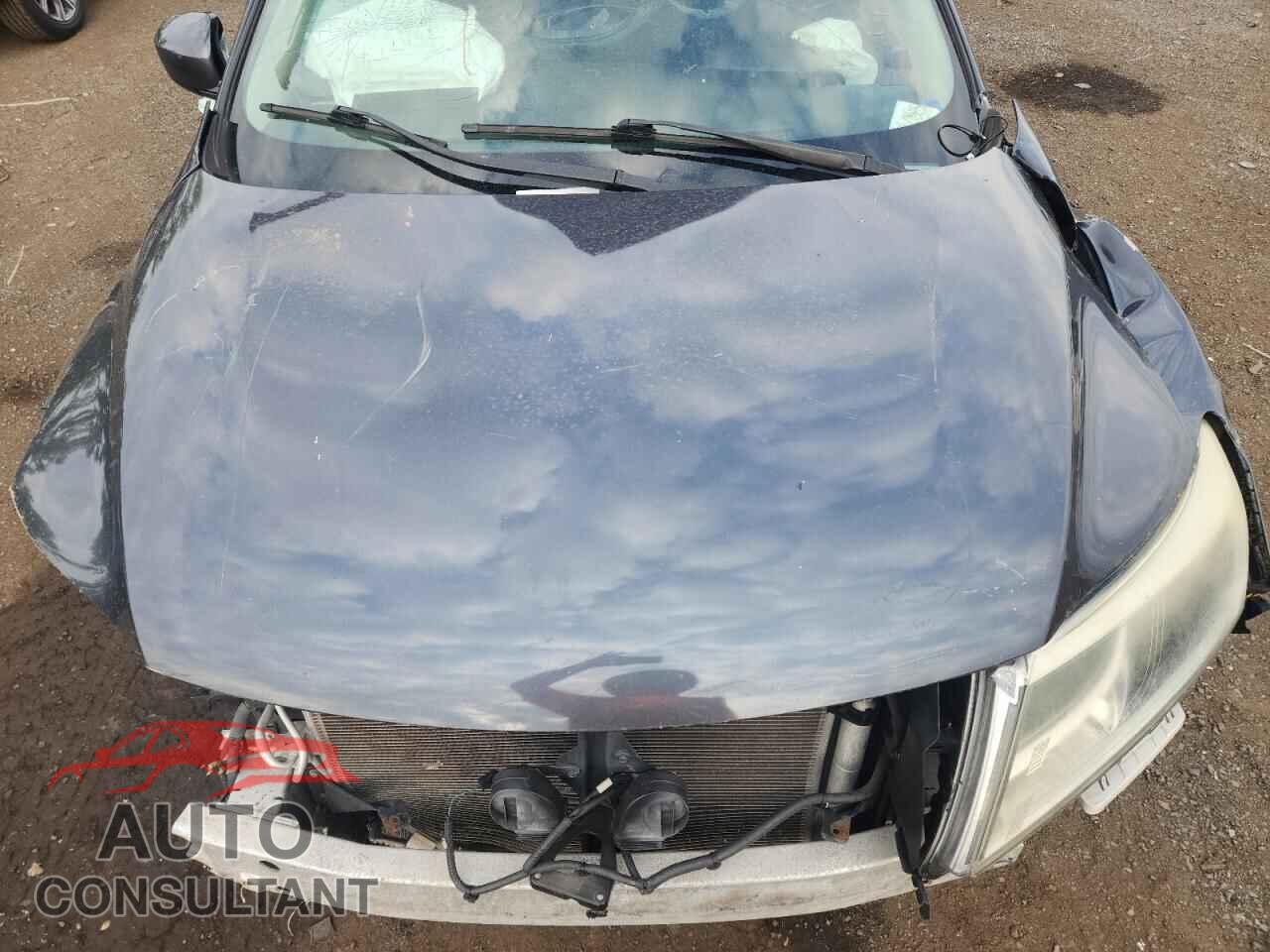 NISSAN PATHFINDER 2013 - 5N1AR2MM3DC655899
