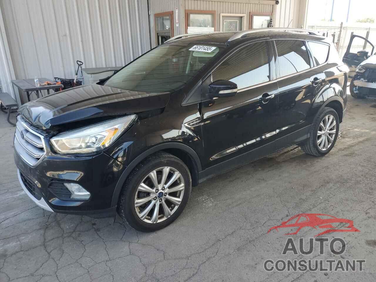 FORD ESCAPE 2017 - 1FMCU0J96HUA84436