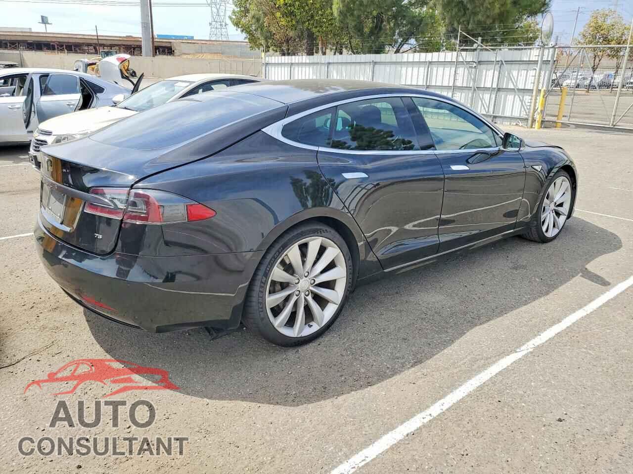 TESLA MODEL S 2016 - 5YJSA1E13GF155358