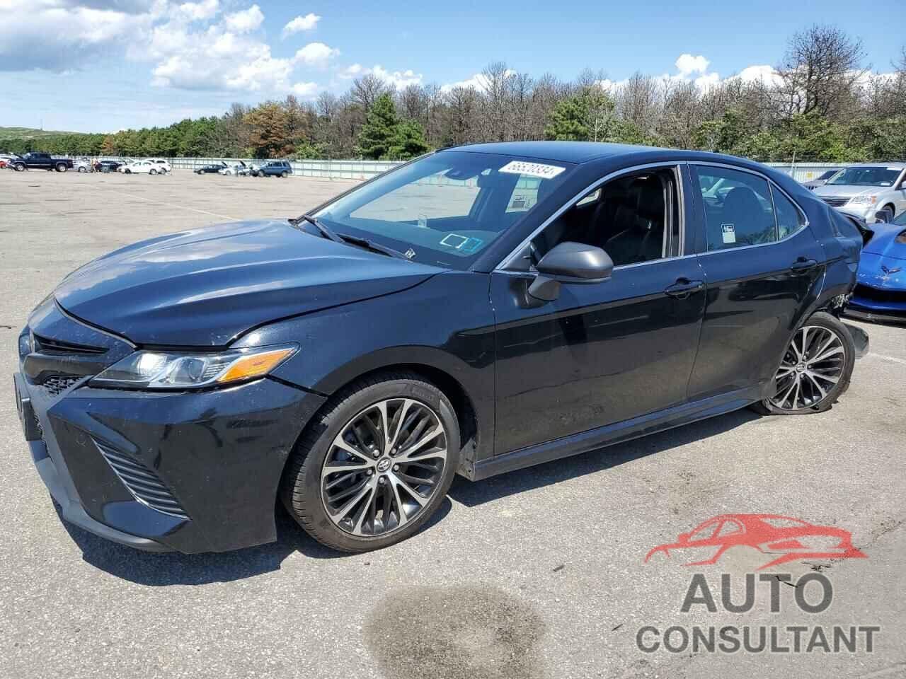 TOYOTA CAMRY 2018 - 4T1B11HK9JU582056