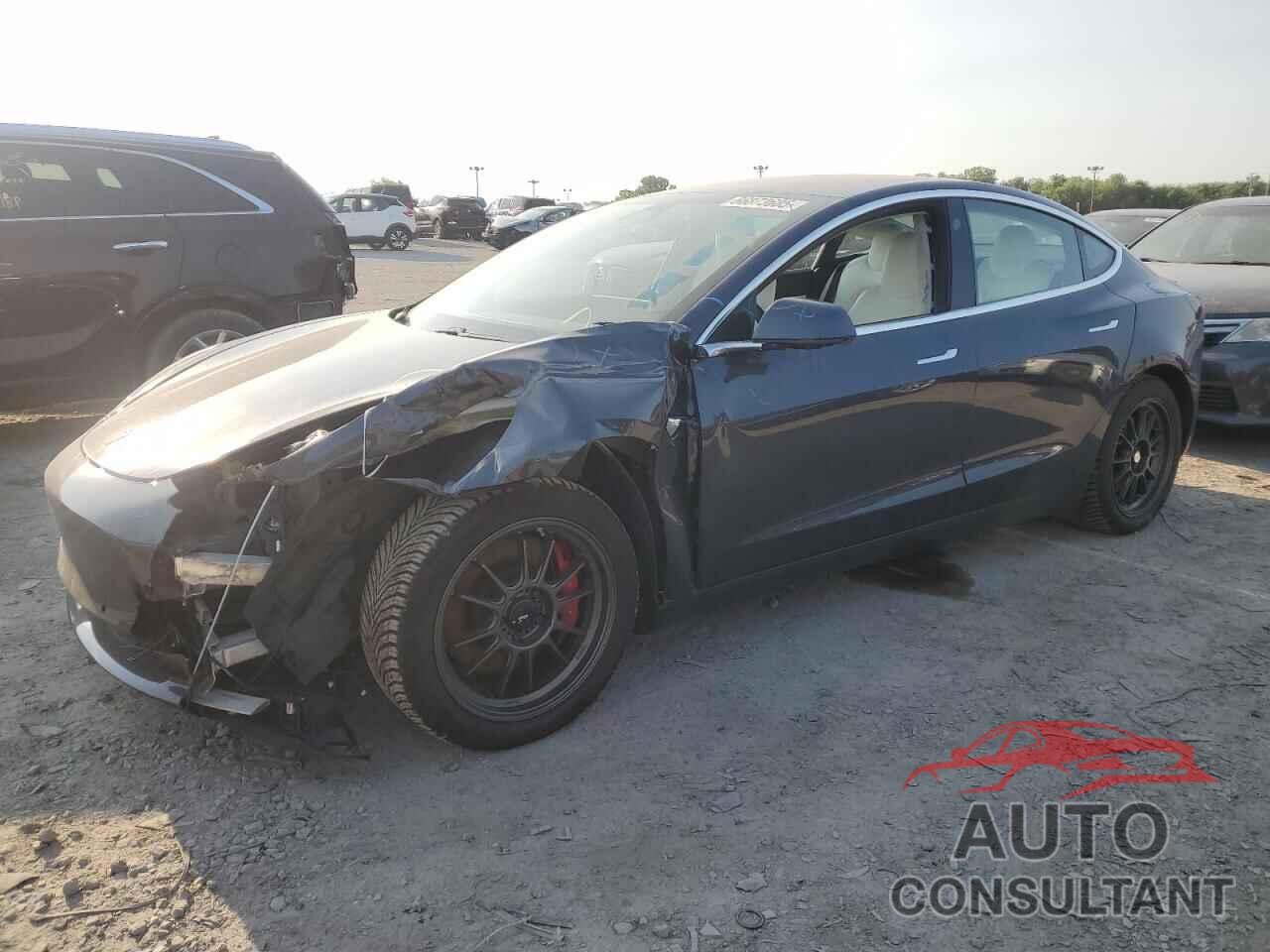 TESLA MODEL 3 2018 - 5YJ3E1EB6JF171143