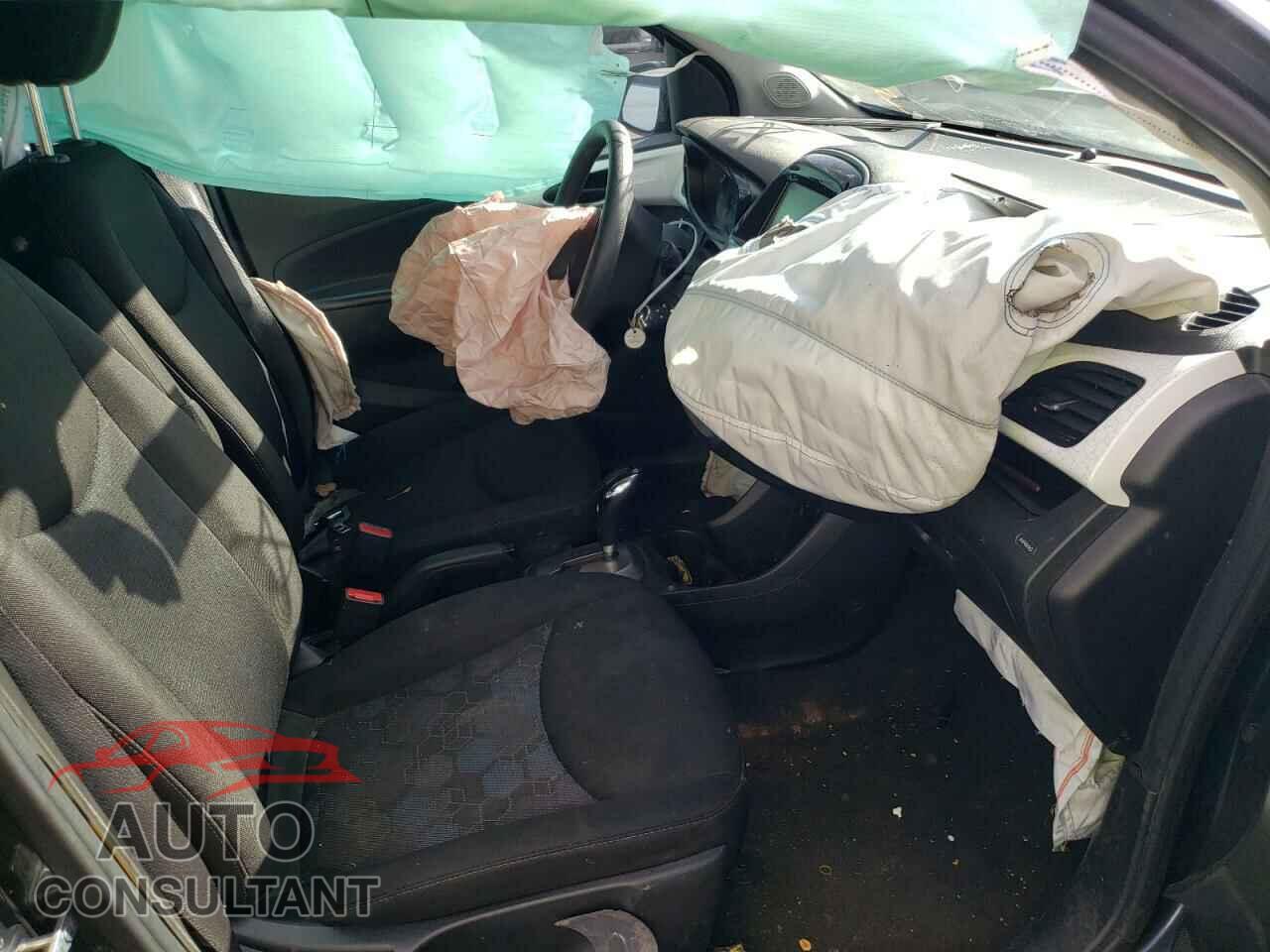 CHEVROLET SPARK 2018 - KL8CD6SAXJC424112