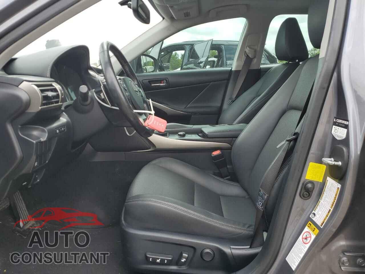 LEXUS IS 2015 - JTHCF1D28F5024246