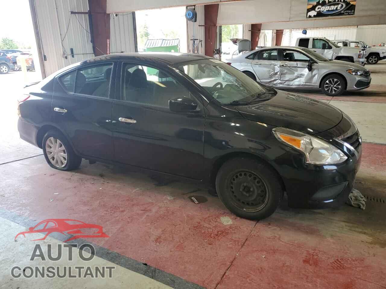 NISSAN VERSA 2017 - 3N1CN7AP3HL803132
