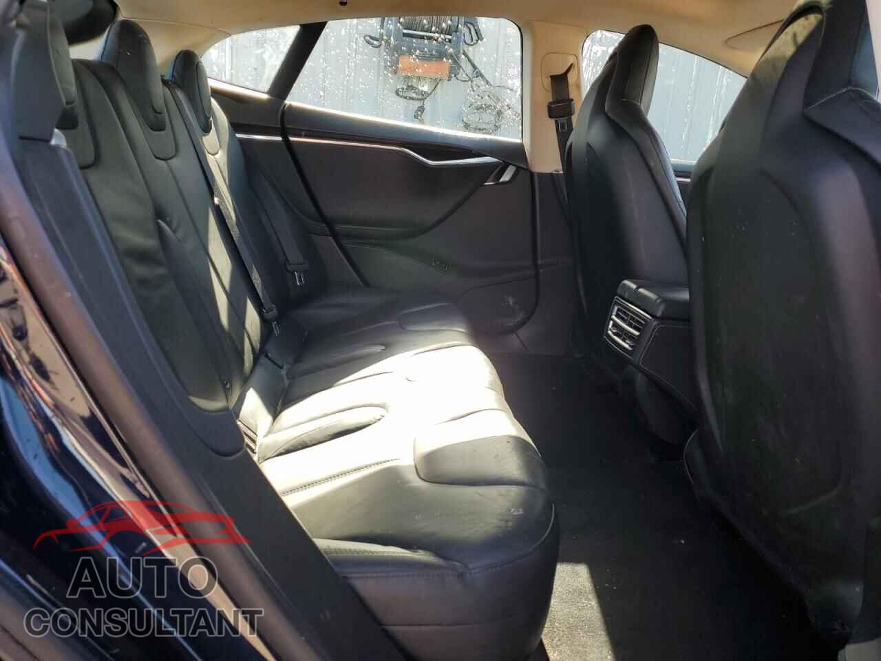 TESLA MODEL S 2014 - 5YJSA1H11EFP37449