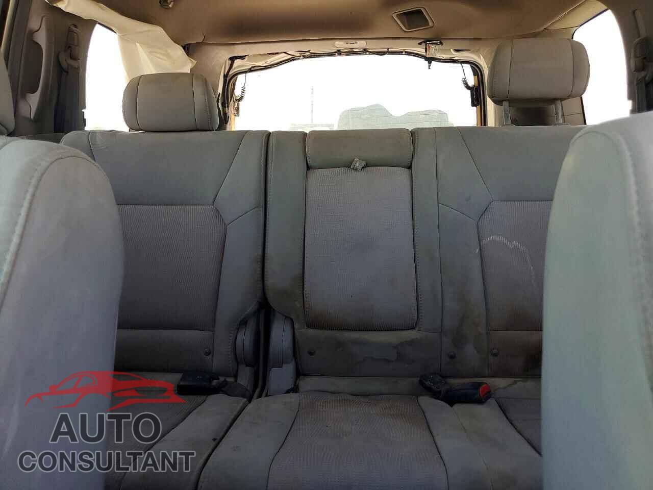 HONDA PILOT 2011 - 5FNYF3H46BB021482