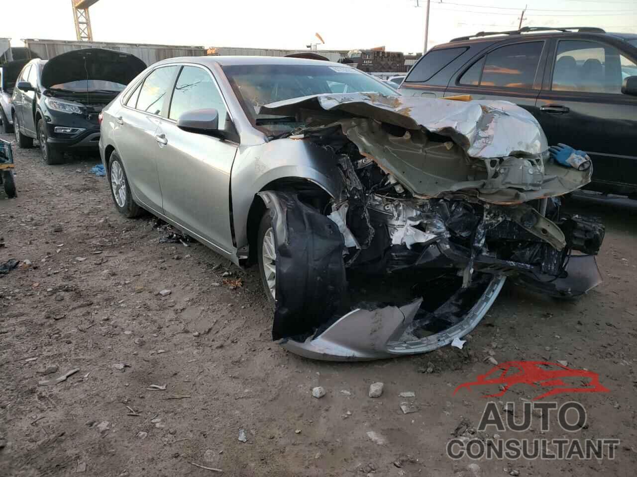 TOYOTA CAMRY 2017 - 4T1BF1FK2HU693949