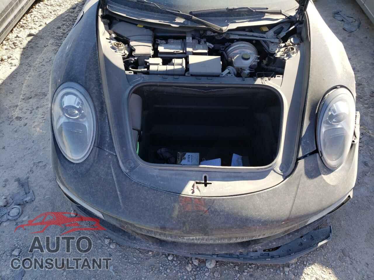 PORSCHE 911 2017 - WP0AA2A96HS106950