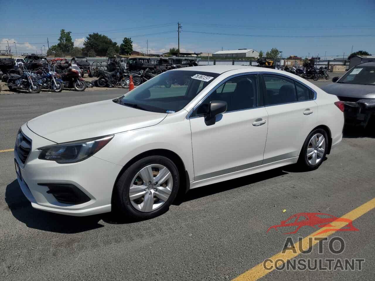 SUBARU LEGACY 2019 - 4S3BNAB62K3021547