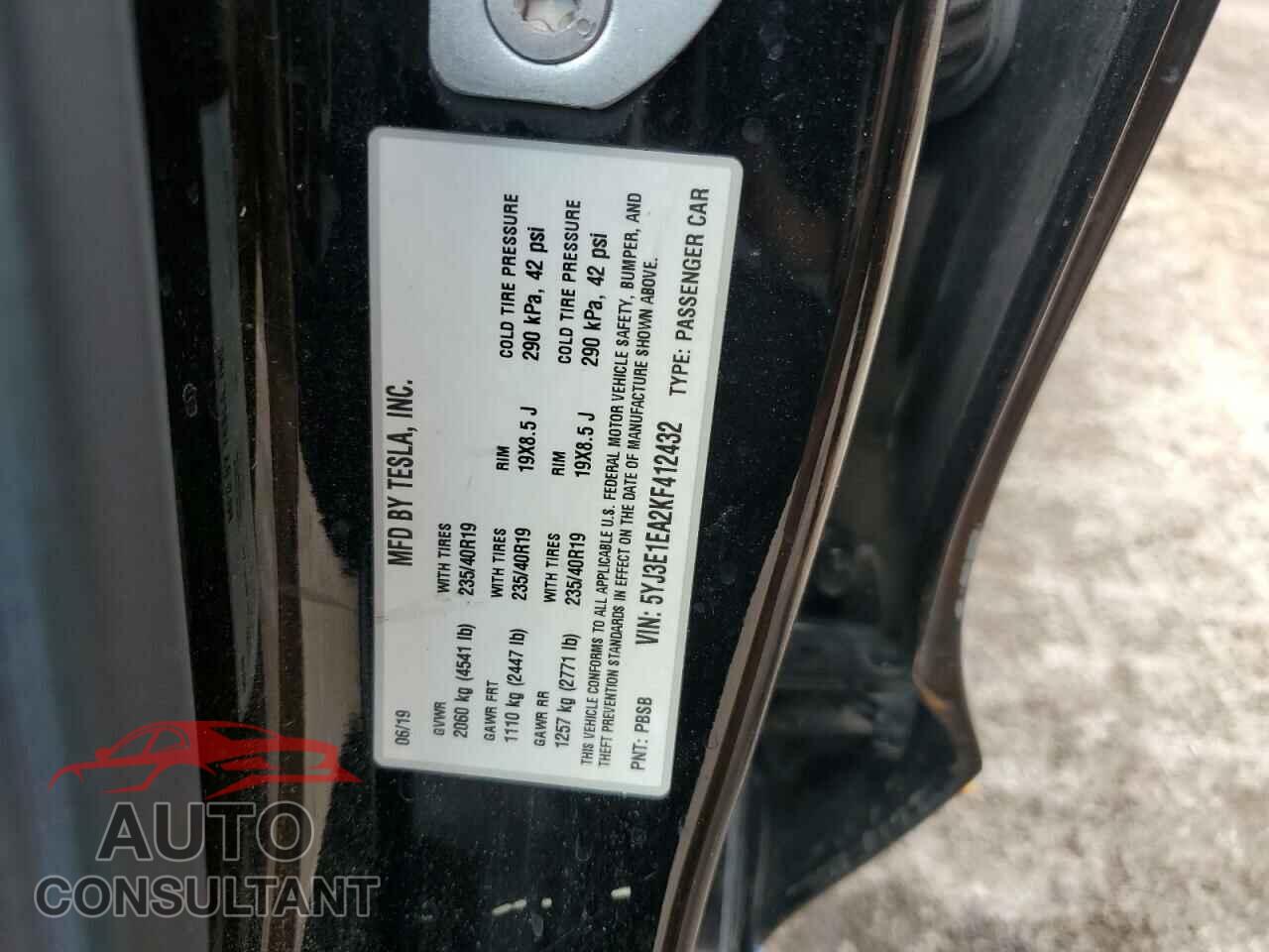 TESLA MODEL 3 2019 - 5YJ3E1EA2KF412432