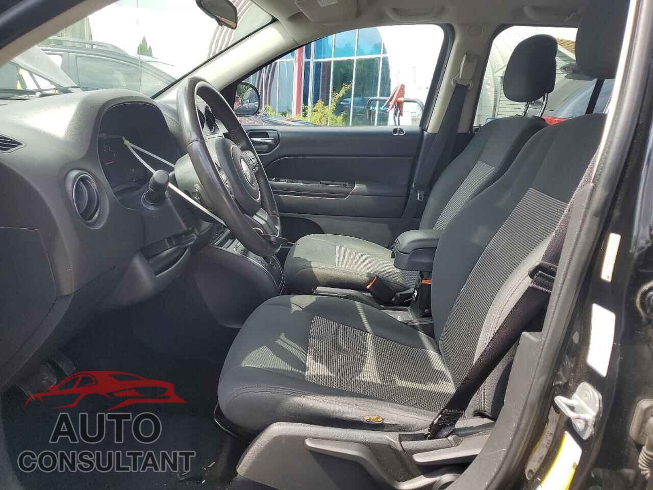 JEEP COMPASS 2013 - 1C4NJCEA0DD208402