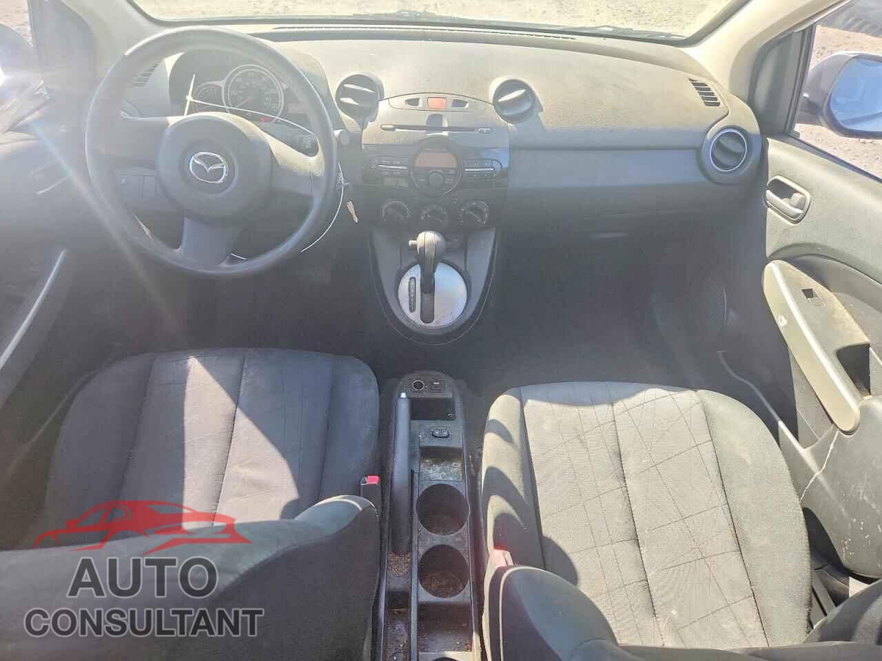 MAZDA 2 2014 - JM1DE1KY3E0185812