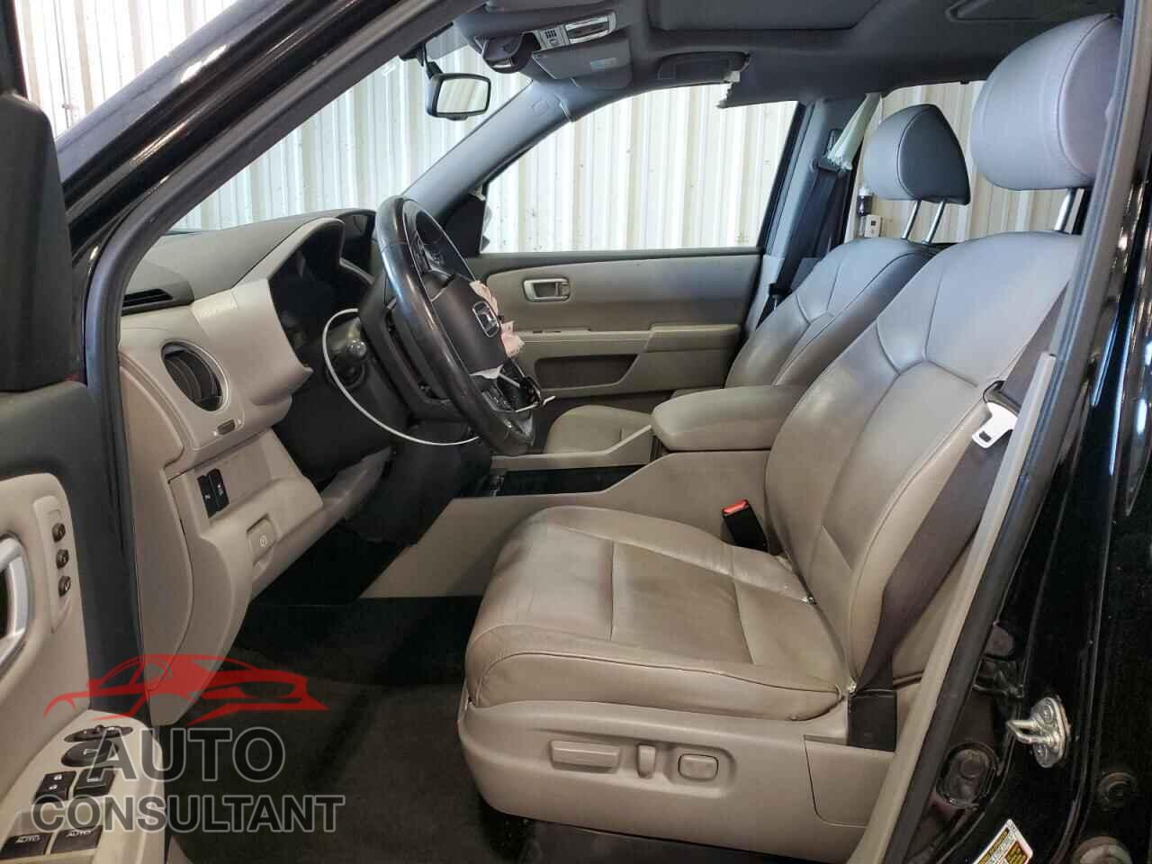 HONDA PILOT 2013 - 5FNYF4H92DB035075