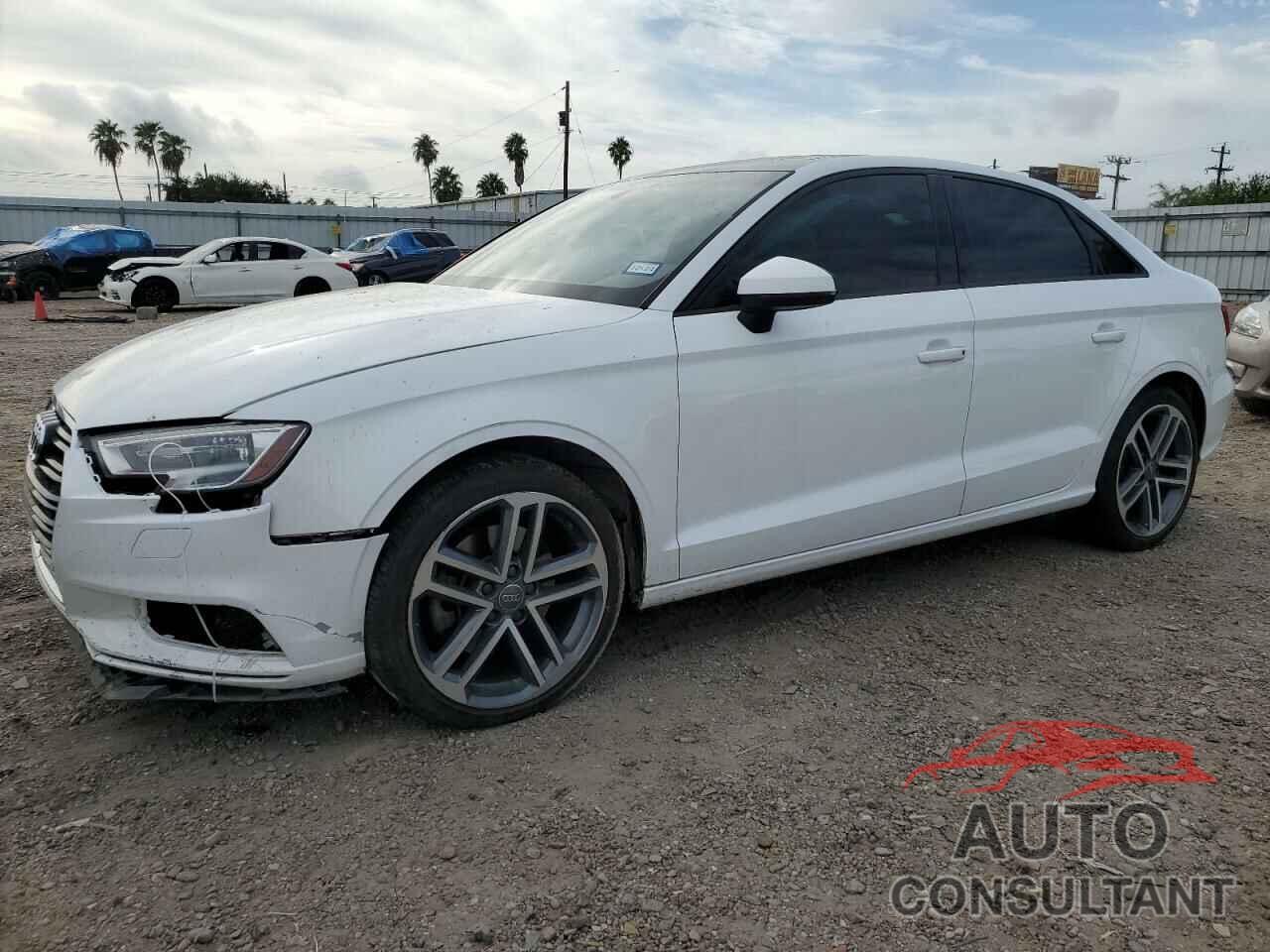 AUDI A3 2018 - WAUAUGFF7J1024673