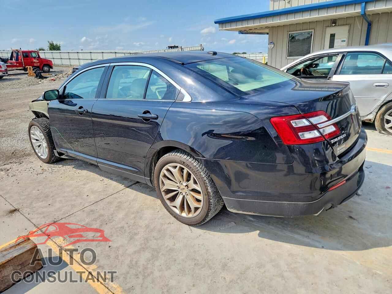 FORD TAURUS 2019 - 1FAHP2F83KG116297
