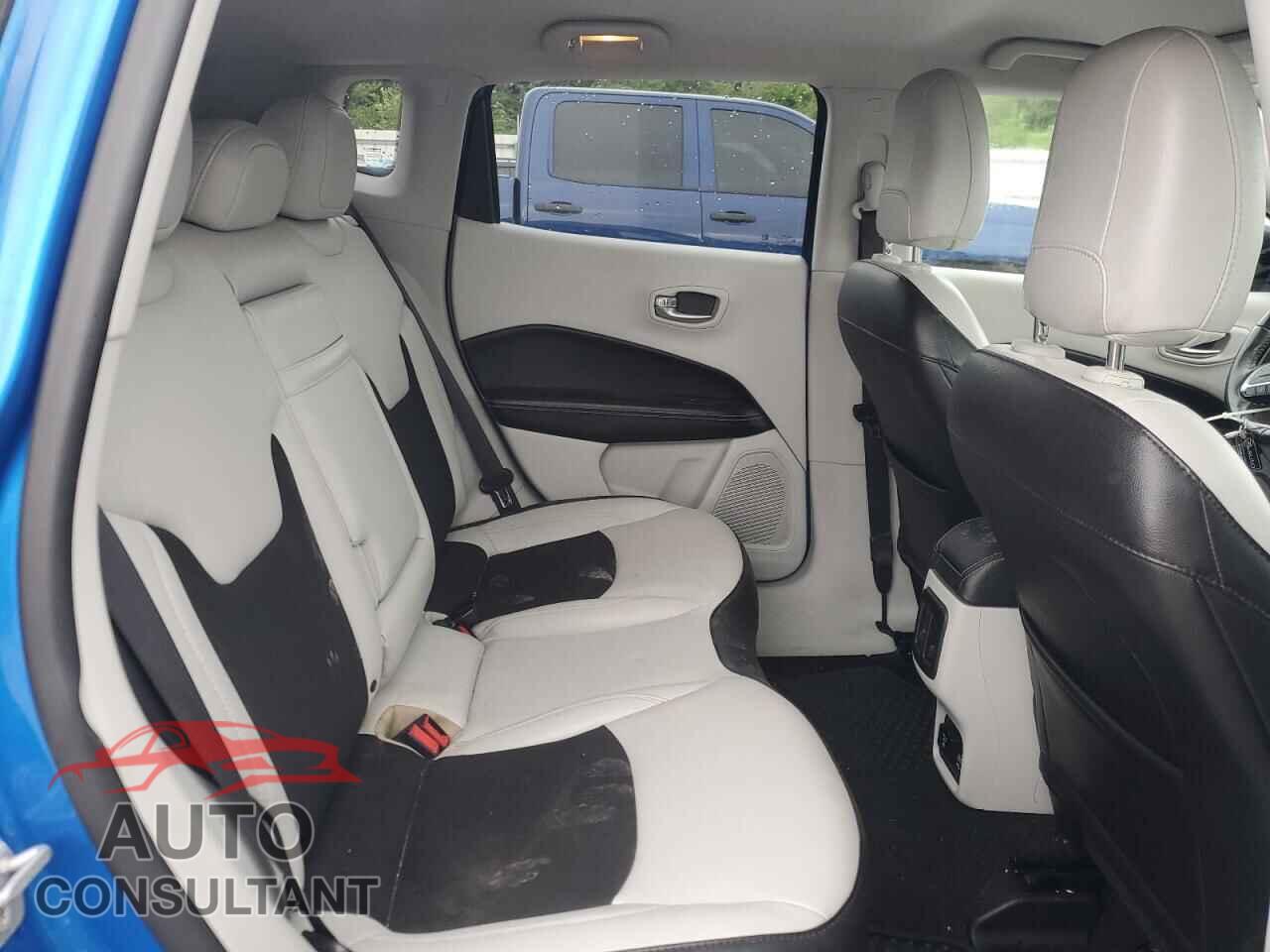 JEEP COMPASS 2019 - 3C4NJDBB1KT648087