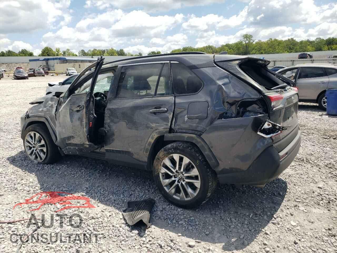 TOYOTA RAV4 2023 - 2T3C1RFV2PC242524