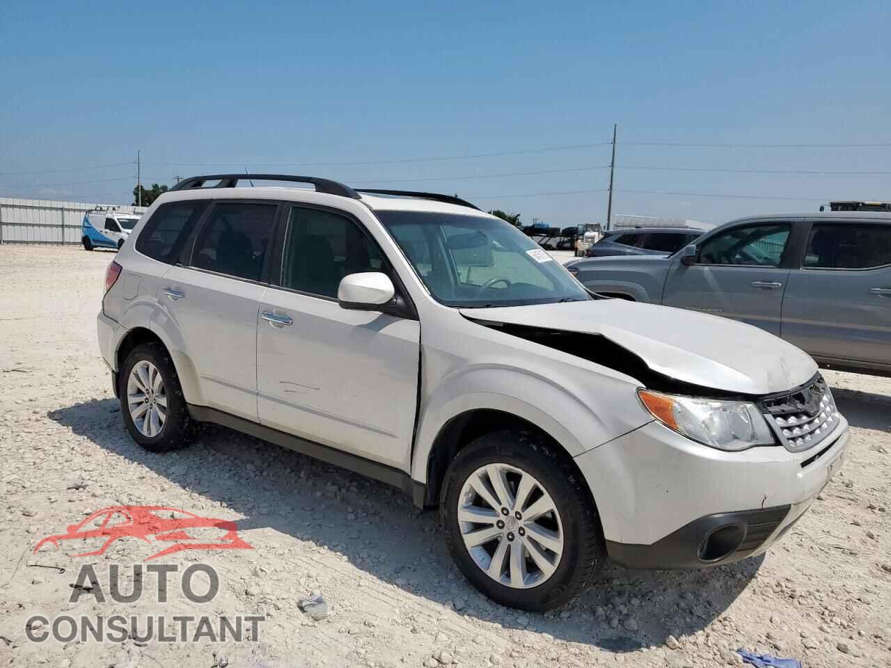 SUBARU FORESTER 2013 - JF2SHAEC4DH422517