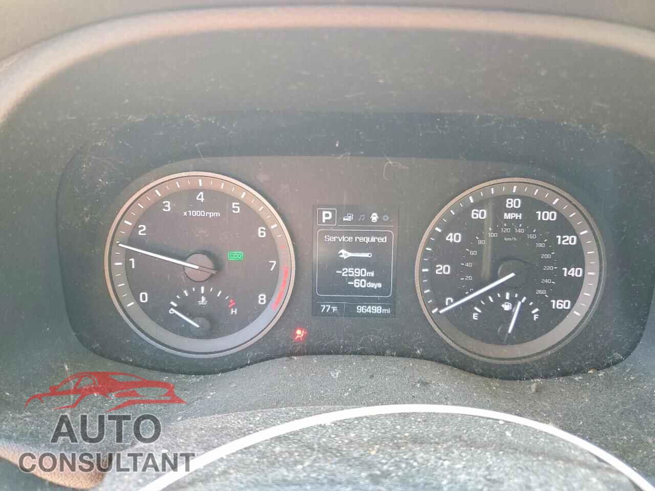 HYUNDAI TUCSON 2018 - KM8J3CA42JU650744