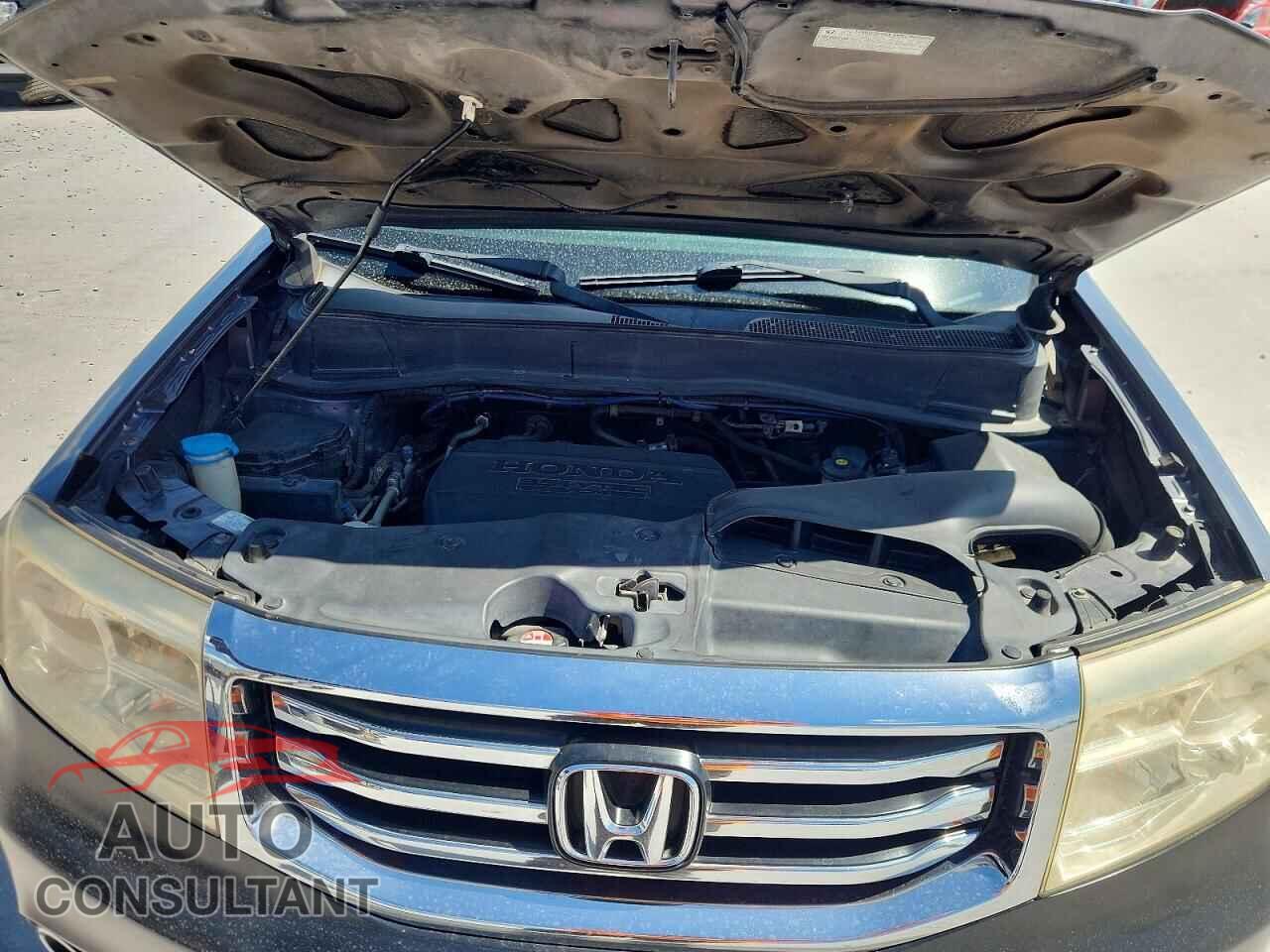 HONDA PILOT 2014 - 5FNYF3H52EB023680