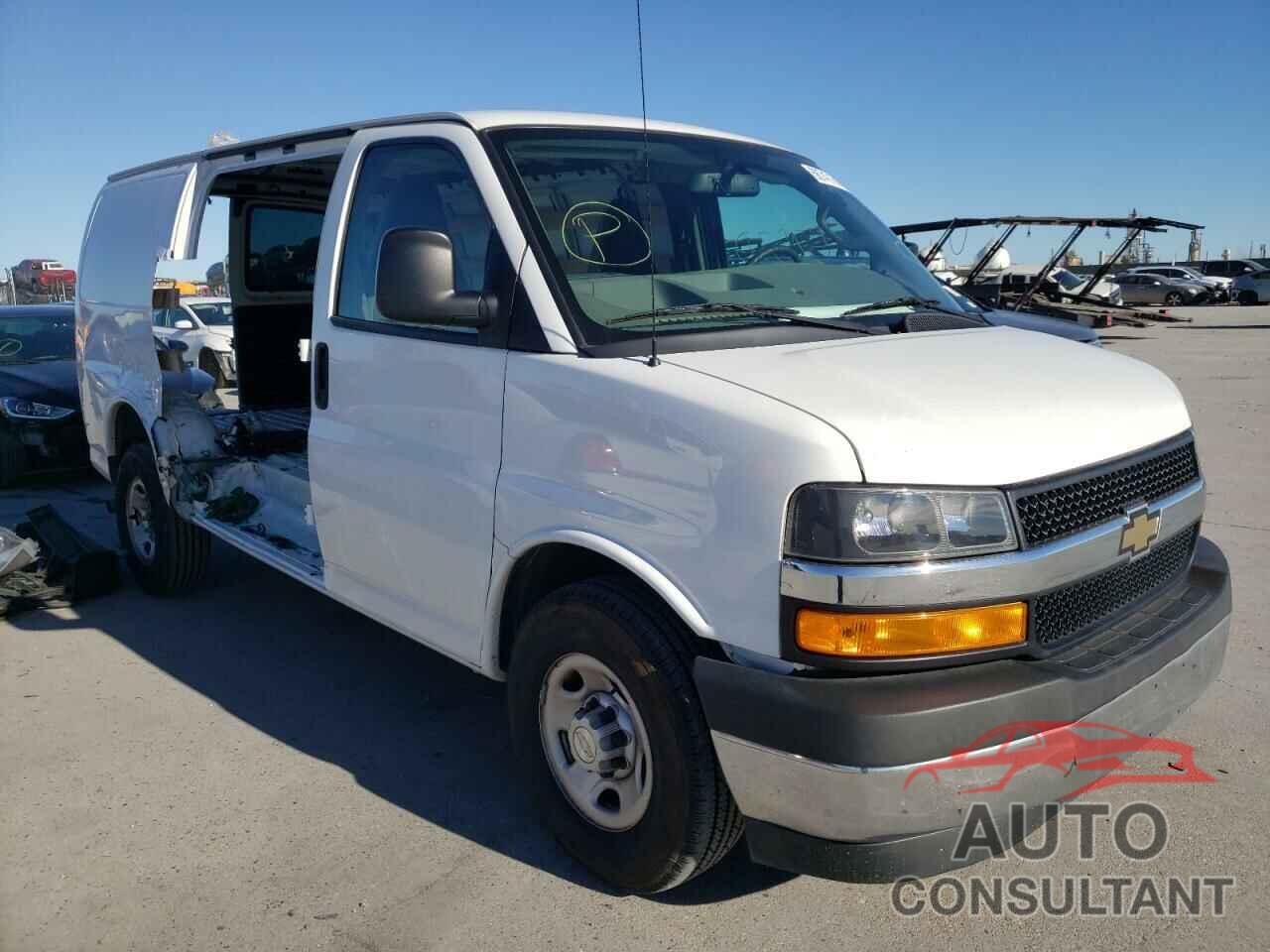 CHEVROLET EXPRESS 2018 - 1GCWGAFG5J1903689