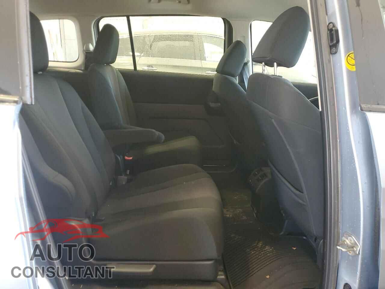 MAZDA 5 2013 - JM1CW2CL1D0150895