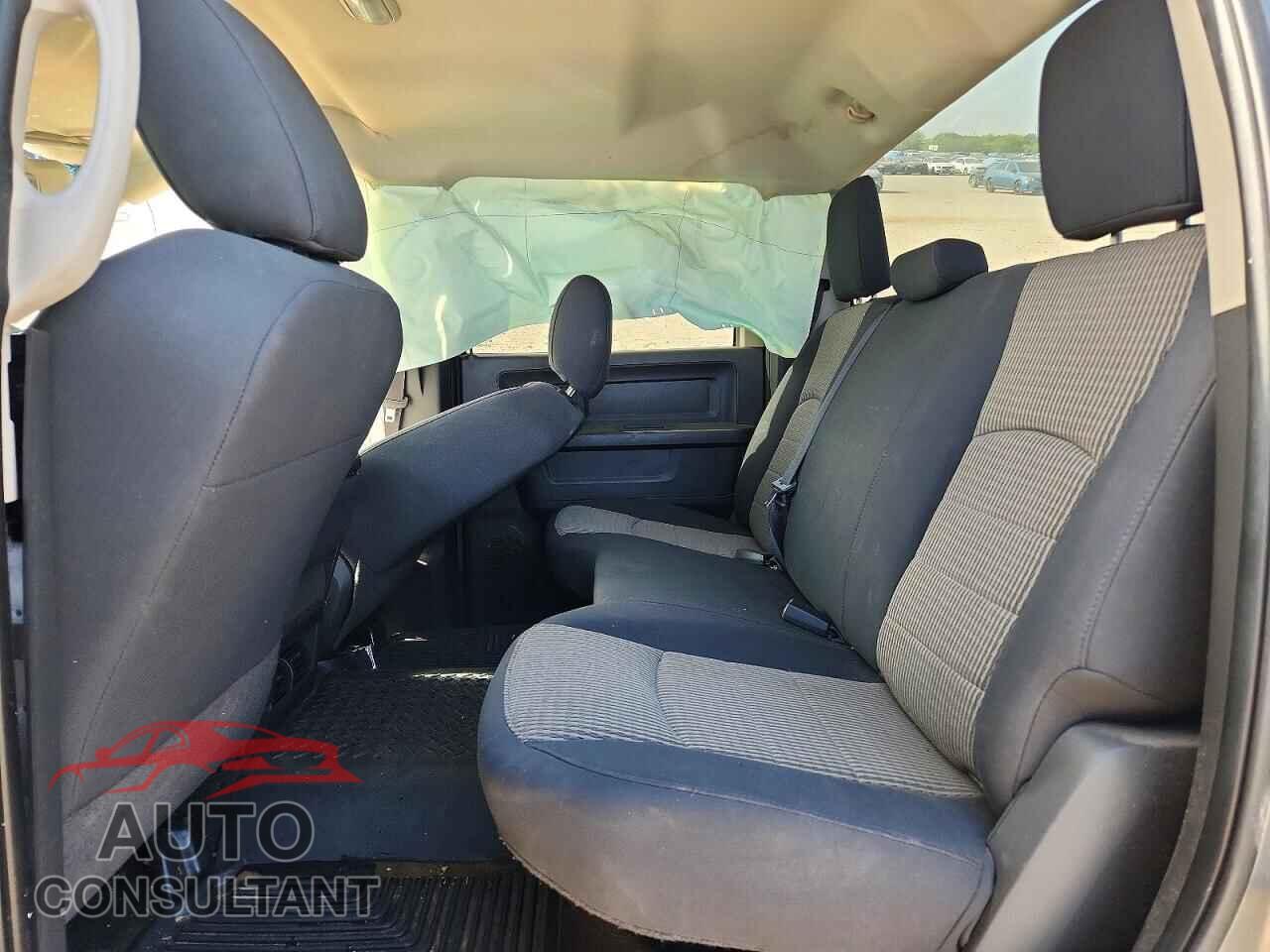 DODGE RAM 1500 2012 - 1C6RD7KT0CS132719