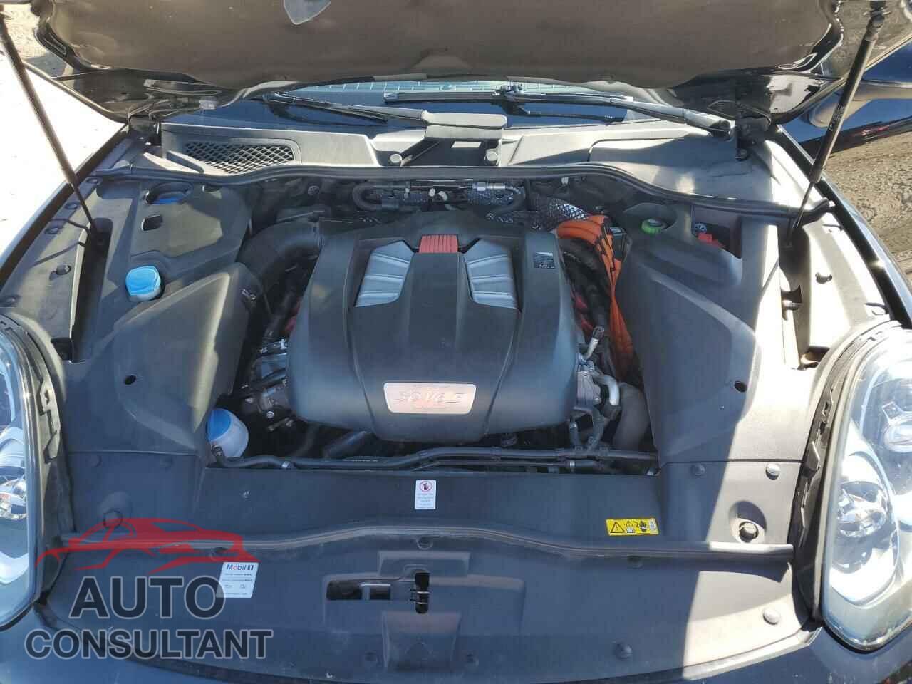 PORSCHE CAYENNE 2017 - WP1AE2A2XHLA75668