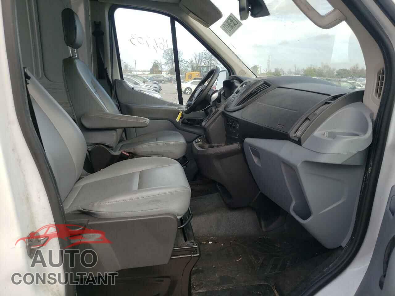 FORD TRANSIT CO 2017 - 1FTYR2CM4HKA75142