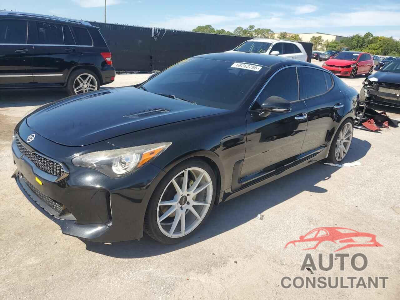 KIA STINGER 2018 - KNAE15LA1J6016921