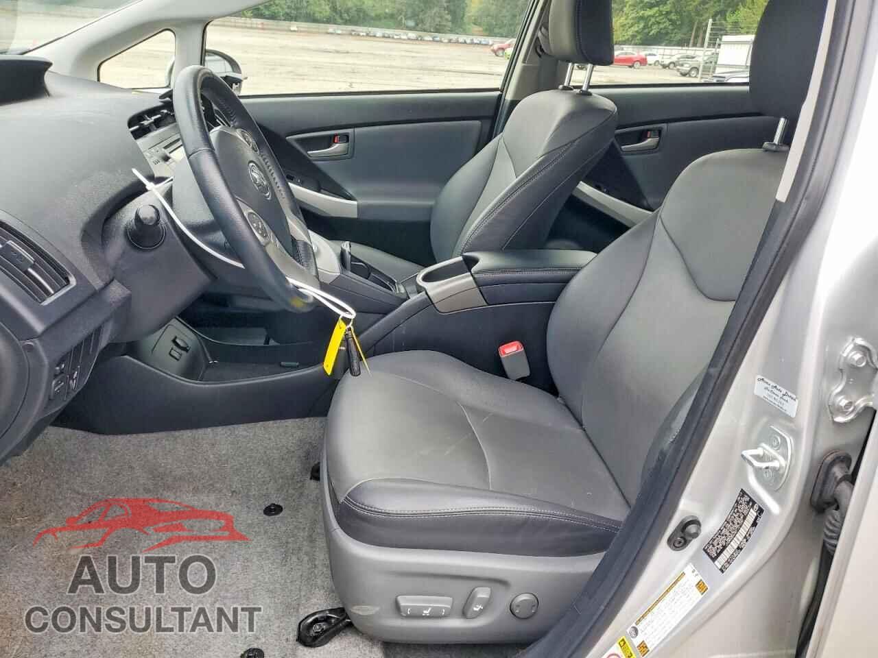 TOYOTA PRIUS 2013 - JTDKN3DU3D1721020