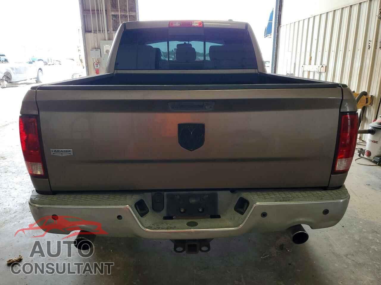 DODGE RAM 1500 2010 - 1D7RB1CT5AS141574